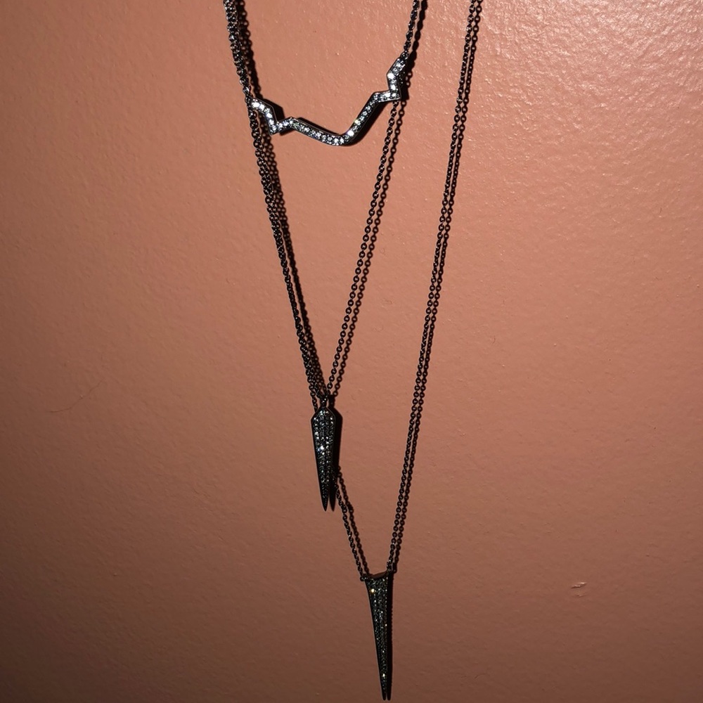 NEW Stella and Dot versatile black necklace